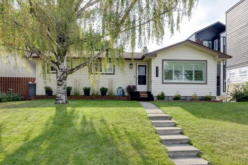 9111 Fairmount Dr Se, Calgary, AB, T2J0R1 | Card Image