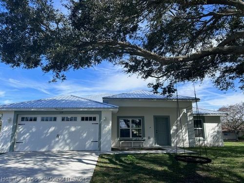 109 Vale Ct, Sebring, FL, 33876-6137 | Card Image