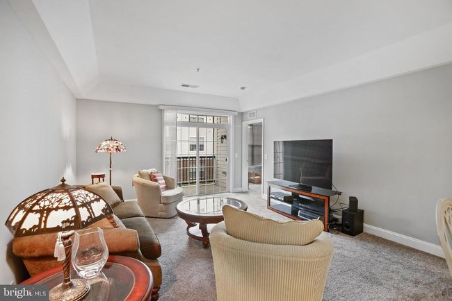UNIT-201 - 9204 Charleston Dr, Condo with 2 bedrooms, 2 bathrooms and null parking in Manassas VA | Image 6