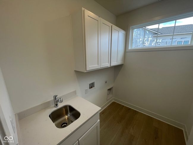 13646 Grand Abbey Way, House other with 3 bedrooms, 3 bathrooms and null parking in Fishers IN | Image 8