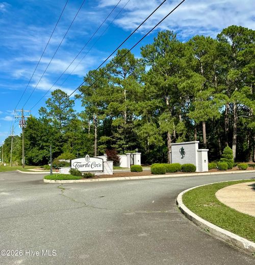 364 Grays Ln, Elizabethtown, NC, 28337-6323 | Card Image