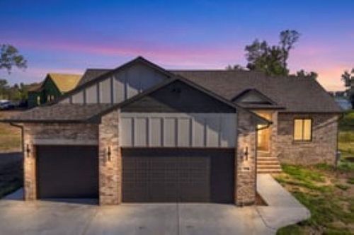4818 W Calvert St, Wichita, KS, 67215-1305 | Card Image