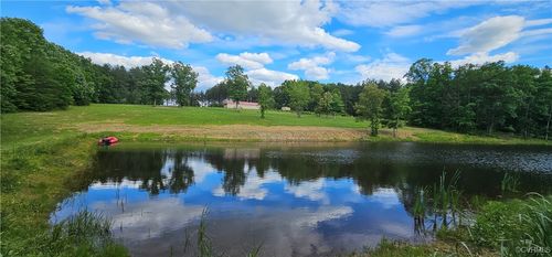 28501 N James Madison Hwy, New Canton, VA, 23123-2347 | Card Image