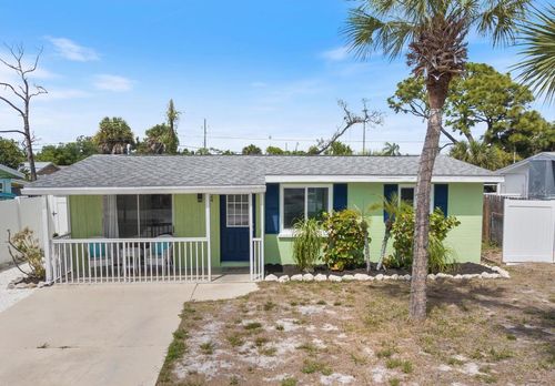 324 E Green St, ENGLEWOOD, FL, 34223-3426 | Card Image