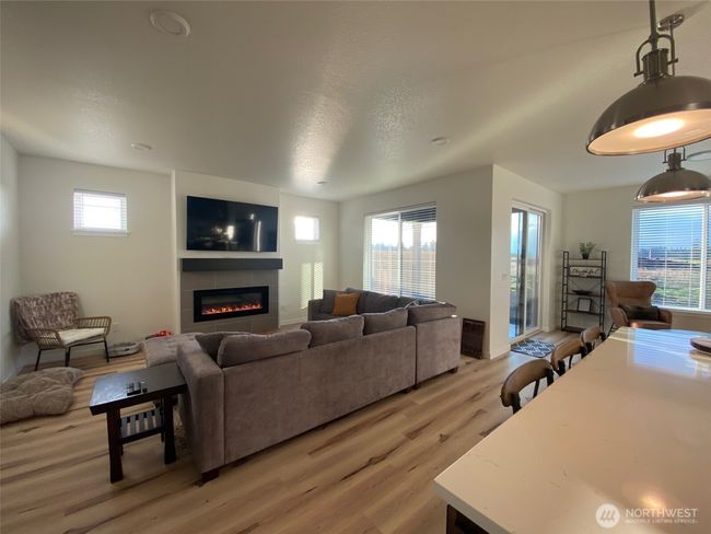 Great Room & Fireplace | Image 6