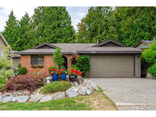 6751 Westview Dr, Delta, BC, V4E2L7 | Card Image