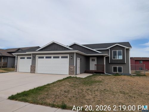 3682 Remington Rd, Rapid City, SD, 57703-6871 | Card Image