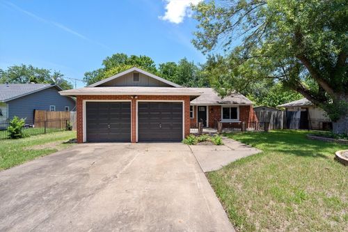 2006 Covered Wagon Pass, Austin, TX, 78744-3520 | Card Image