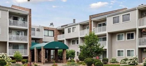 319-1601 N Innsbruck Dr, Fridley, MN, 55432-6061 | Card Image