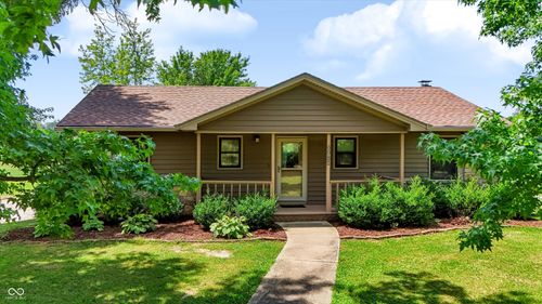 6982 S 125 W, Trafalgar, IN, 46181-9297 | Card Image