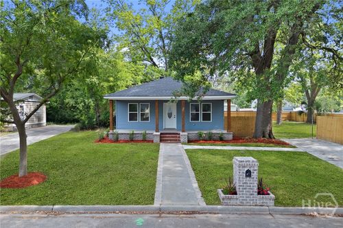 2010 Palmetto Ave, Savannah, GA, 31405-1450 | Card Image