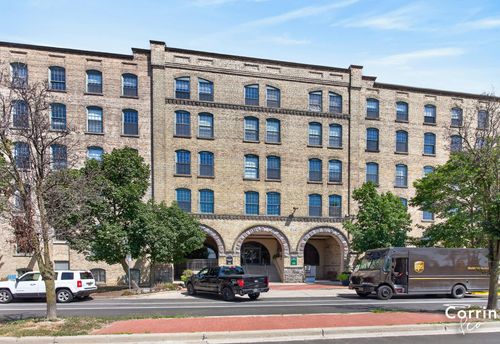 123-940 Monroe Ave, Grand Rapids, MI, 49503-1456 | Card Image