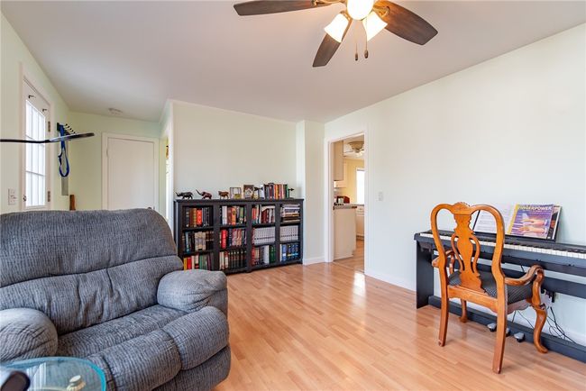 72 Flagg Ave, House other with 3 bedrooms, 2 bathrooms and 3 parking in Warwick RI | Image 14