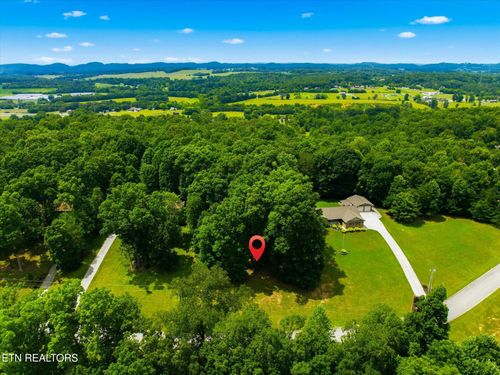 264 Woodhaven Dr, Vonore, TN, 37885-2222 | Card Image
