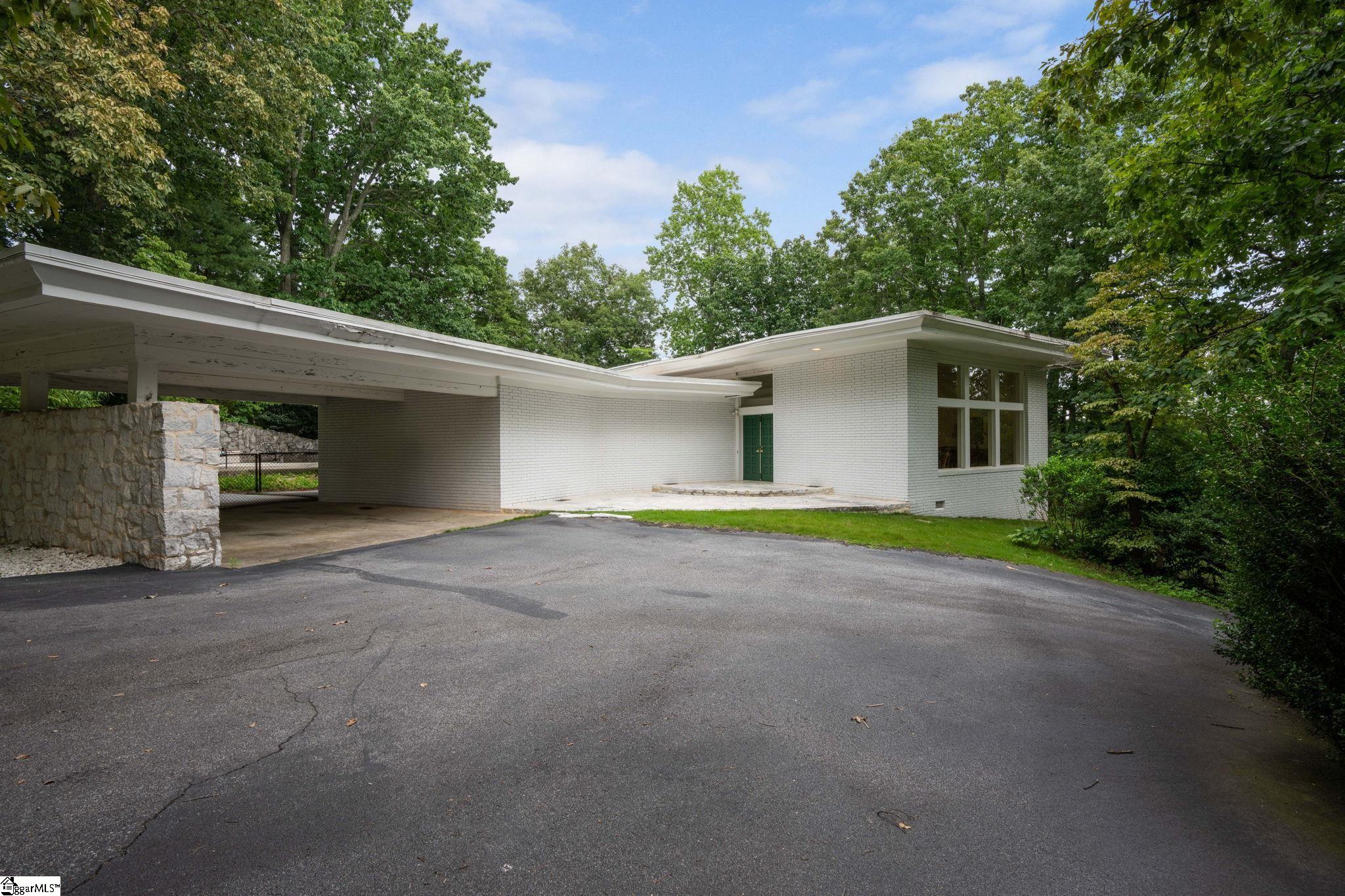 Old Altamont Rd, Greenville, SC 29609