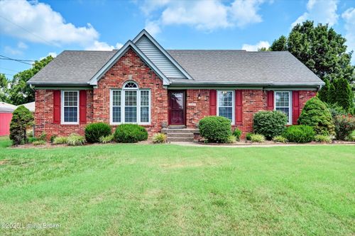 3103 E Hebron Ln, Shepherdsville, KY, 40165-8943 | Card Image