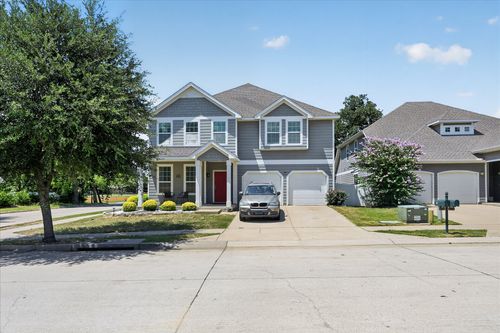 8913 Cranston Ct, Aubrey, TX, 76227-1700 | Card Image