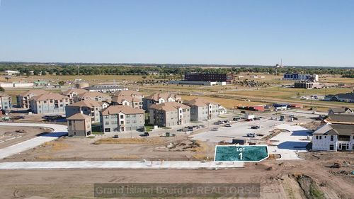 3553 Weaver St, Grand Island, NE, 68803 | Card Image