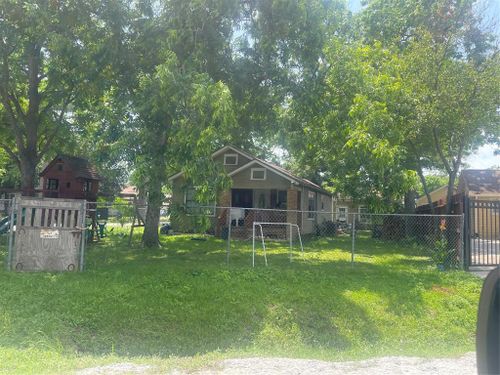 6501 Frisco St, Houston, TX, 77022-5768 | Card Image