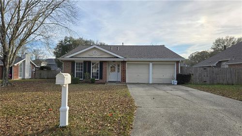 3517 Meadow Lake Dr W, Slidell, LA, 70461-5556 | Card Image