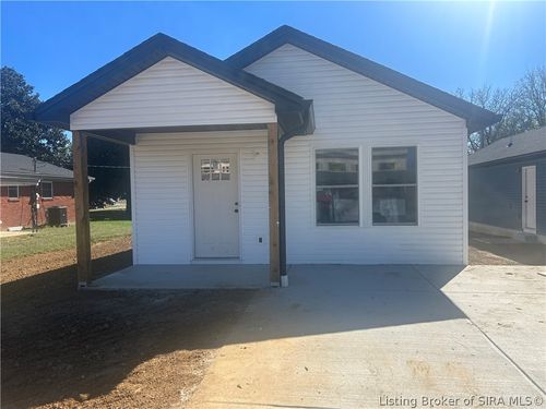92 Water Street, Charlestown, IN, 47111 | Card Image