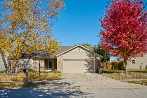 8456 Southern Springs Blvd, Indianapolis, IN, 46237-8400 | Card Image