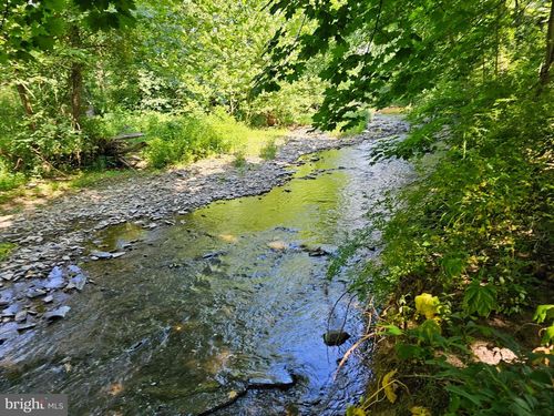 2 Creek Rd, DUNCANNON, PA, 17020-9702 | Card Image