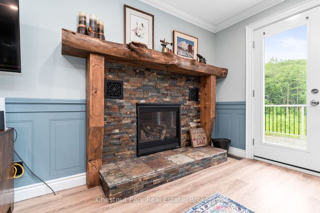 1037 Skeleton Lake 3 Rd, House other with 3 bedrooms, 2 bathrooms and 8 parking in Utterson ON | Image 12