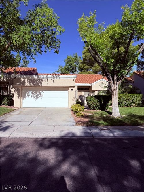 2829 Linkview Dr, Las Vegas, NV, 89134-8601 | Card Image