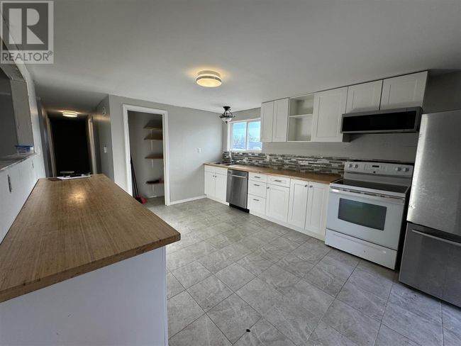 7 Partridge Ave, Home with 2 bedrooms, 2 bathrooms and null parking in Manitouwadge ON | Image 7