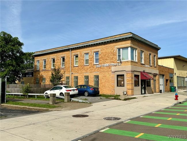 1792 Niagara St, Home with 2 bedrooms, 5 bathrooms and null parking in Buffalo NY | Image 4