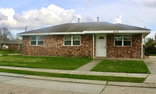 2125 Guerra Drive, Violet, LA, 70092 | Card Image