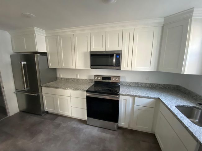 68 Main St, Home with 0 bedrooms, 4 bathrooms and null parking in Exeter NH | Image 15