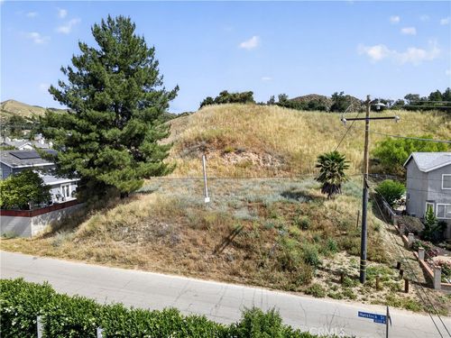 0 Hunstock St, Castaic, CA, 91384 | Card Image