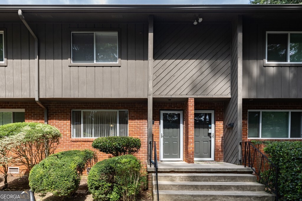 Residential Lease in Atlanta