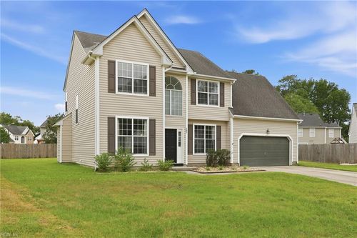 407 Montross Ct, Chesapeake, VA, 23323-7018 | Card Image