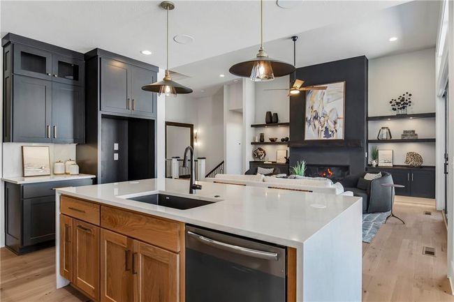 Previous Model Photos. Actual features and sizes may vary. Contact Onsite Agent for details! | Image 7