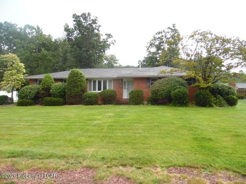 6 Colonial Dr, Mountain Top, PA, 18707-2330 | Card Image