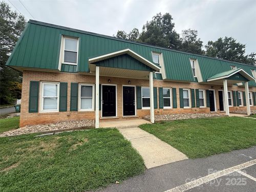 apt-2-310 W Catawba Ave, Mount Holly, NC, 28120-1685 | Card Image