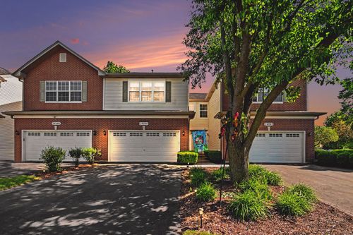 0-24044 W Walnut Cir, Plainfield, IL, 60585-2473 | Card Image