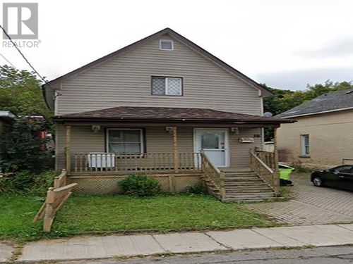 16 Abbott St, Sault Ste. Marie, ON, P6A2V9 | Card Image