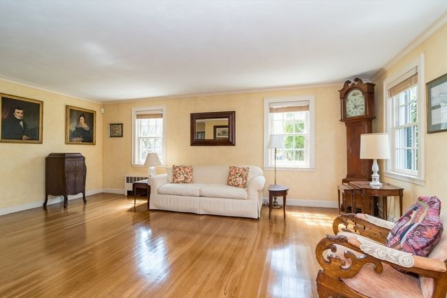 431 Clapboardtree St, House other with 4 bedrooms, 3 bathrooms and 6 parking in Westwood MA | Image 8