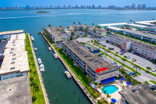 apt-311-111 Doolen Ct, North Palm Beach, FL, 33408-5631 | Card Image