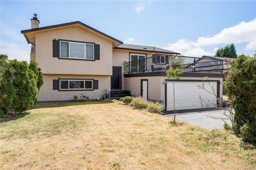 1521 San Juan Ave, Victoria, BC, V8N2L4 | Card Image