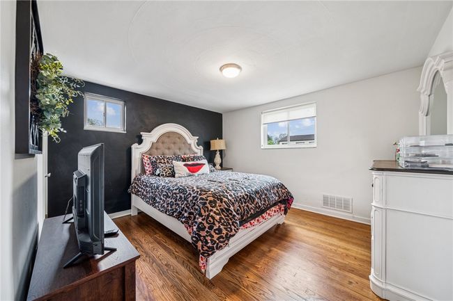 477 Lois Dr, House other with 3 bedrooms, 2 bathrooms and 1 parking in Pittsburgh PA | Image 14