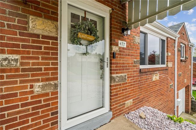 477 Lois Dr, House other with 3 bedrooms, 2 bathrooms and 1 parking in Pittsburgh PA | Image 5