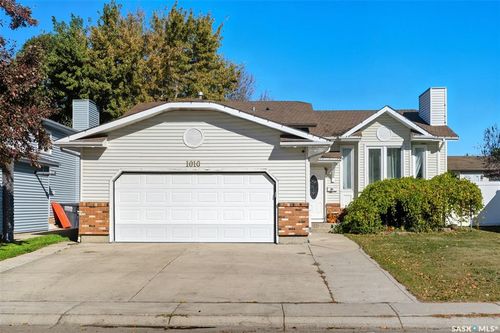 1010 Haslam Cres, Saskatoon, SK, S7S1C8 | Card Image