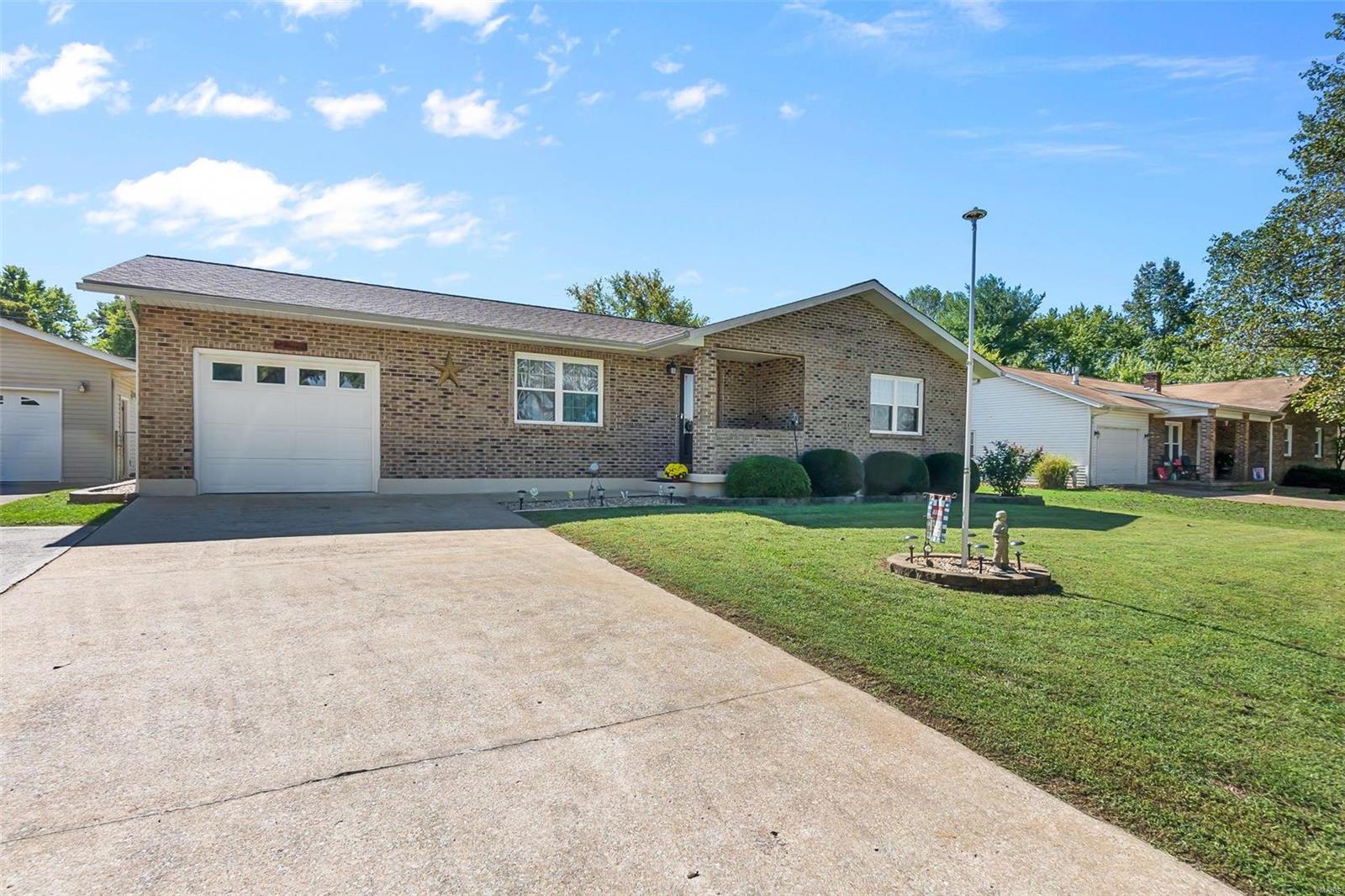 Ferguson St, Fredericktown, MO 63645