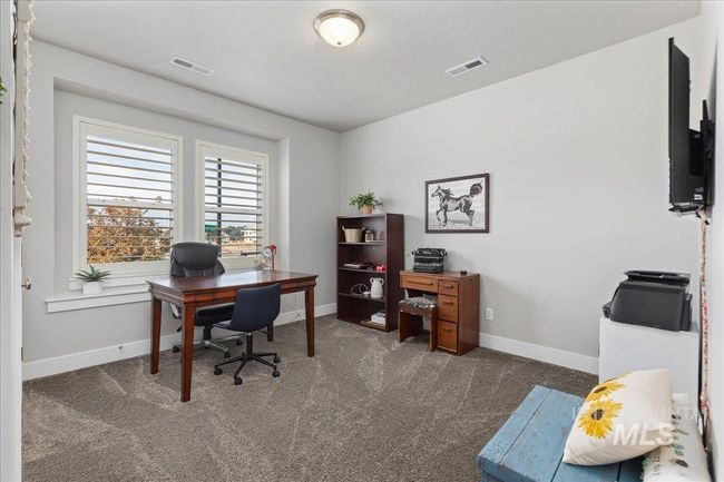 300 S Adventure Way, House other with 3 bedrooms, 2 bathrooms and 2 parking in Kuna ID | Image 15