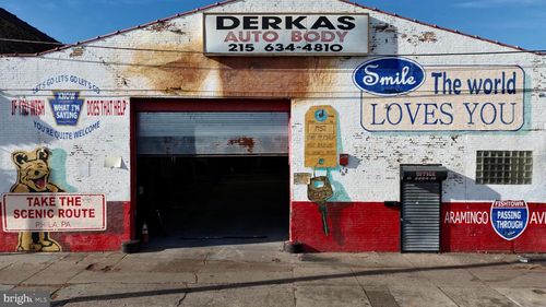 2204 Aramingo Ave, Philadelphia, PA, 19125-3608 | Card Image